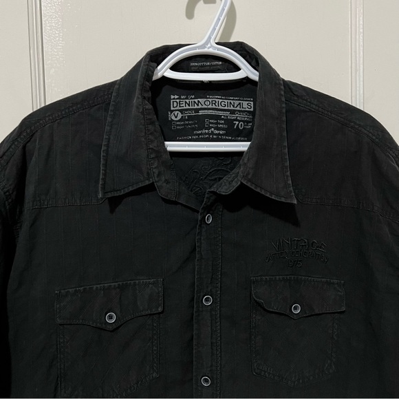 Denim Originals Black Pinstripe Short Sleeve Button Down - Picture 4 of 9
